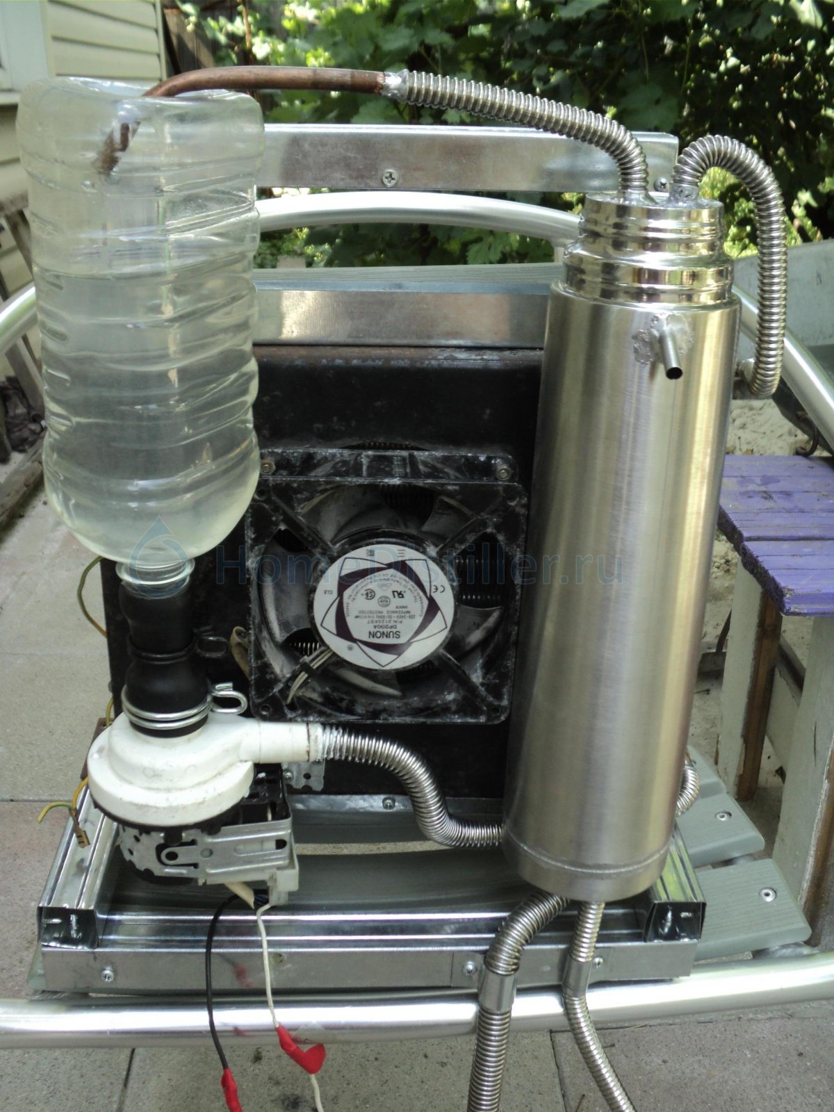 Охлаждение для самогонного аппарата купить. Система охлаждения самогонного аппарата без проточной воды. Система автономного охлаждения дистиллятора. Охладитель воды для самогонного аппарата. Автономный охладитель для самогонного аппарата.